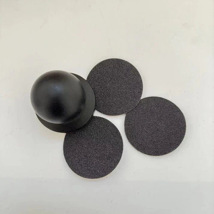 Silent dog nail file with 3 sanding pads