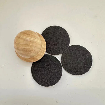 Silent dog nail file with 3 sanding pads